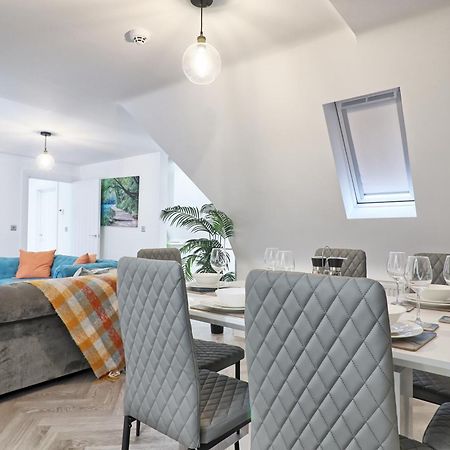 Writtle Massive 4 Bedroom Apartment With Parking In Gorgeous Countryside Location & Short Drive To Chelmsford City Centre Contractors Welcome Exteriör bild