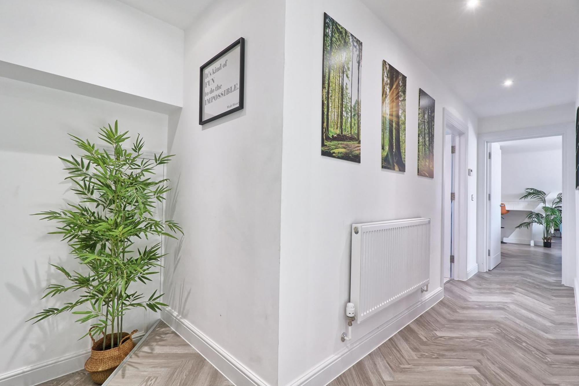 Writtle Massive 4 Bedroom Apartment With Parking In Gorgeous Countryside Location & Short Drive To Chelmsford City Centre Contractors Welcome Exteriör bild